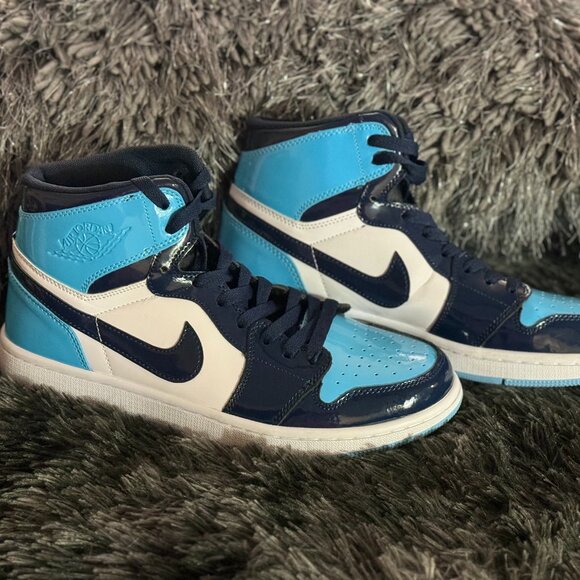 Men's Air Jordan 1 Retro High OG Sneakers  - 9.5 - Navy, Baby Blue & White - Picture 7 of 10